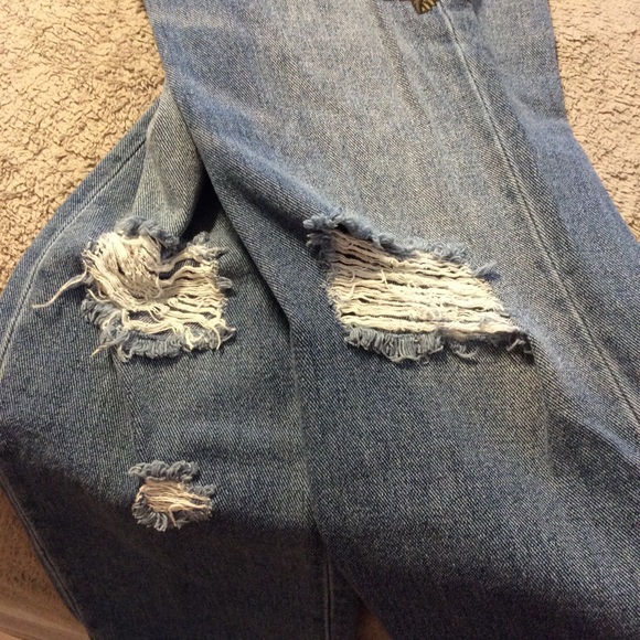 PacSun Embroidered roses Mom’s Jeans sz 29 - Picture 3 of 11